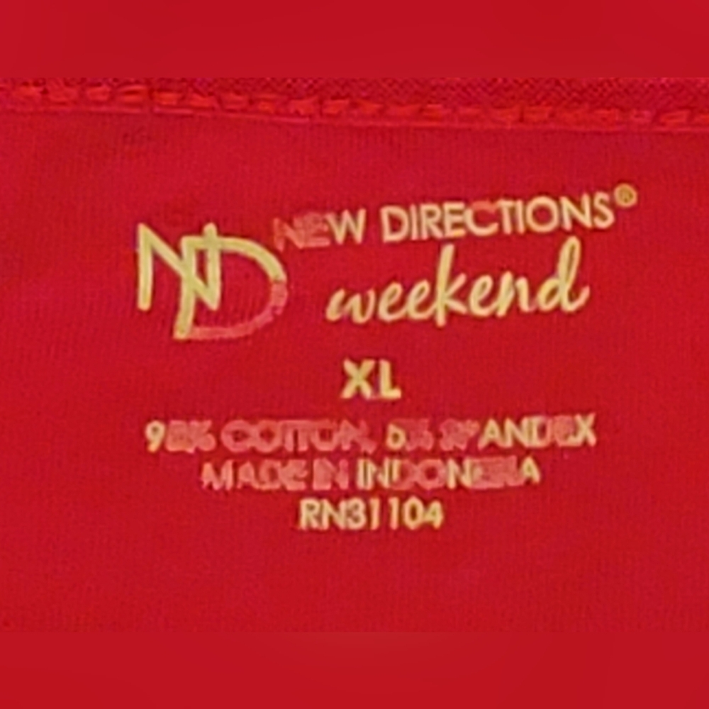 New Directions Vibrant Pinkish Red Camisole - Picture 3 of 3